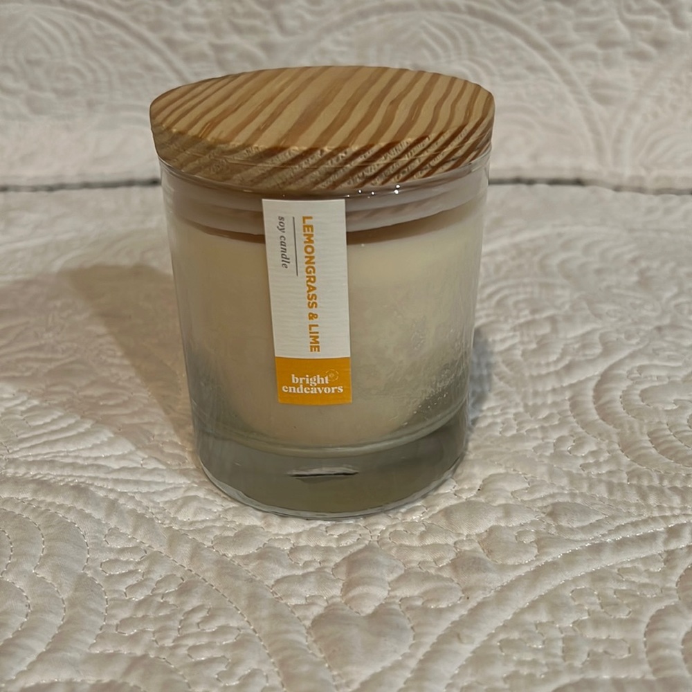 Bright endeavors lemongrass and lime soy candle,‎ new